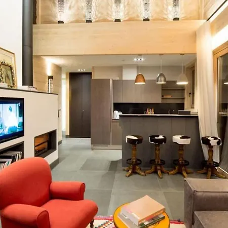 8br Amazing Chalet In The Lovely Crans-montana - What'app - 0034-635-520-036 - For Reservations!! Villa Lens
