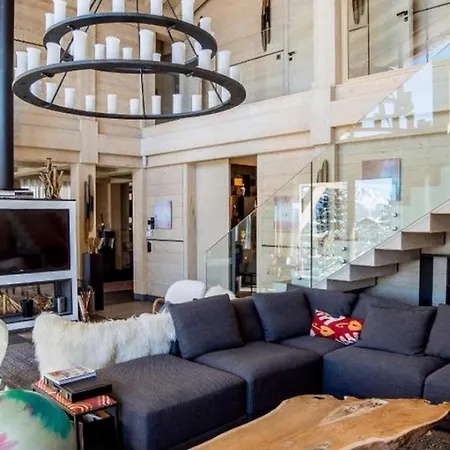 8br Amazing Chalet In The Lovely Crans-montana - What'app - 0034-635-520-036 - For Reservations!! Villa