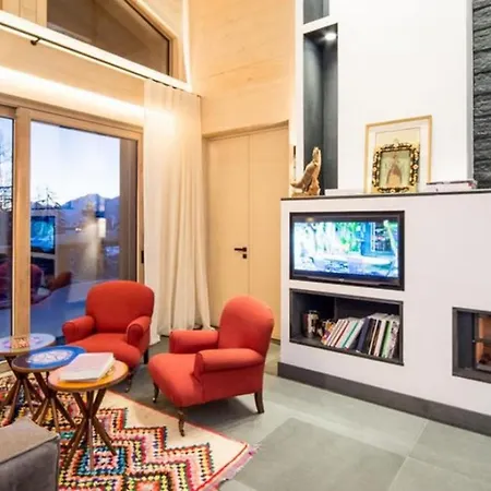 וילה 8br Amazing Chalet In The Lovely Crans-montana - What'app - 0034-635-520-036 - For Reservations!! *