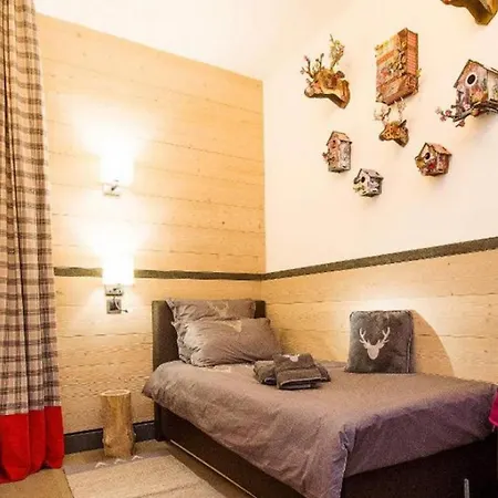 8br Amazing Chalet In The Lovely Crans-montana - What'app - 0034-635-520-036 - For Reservations!! Villa Lens